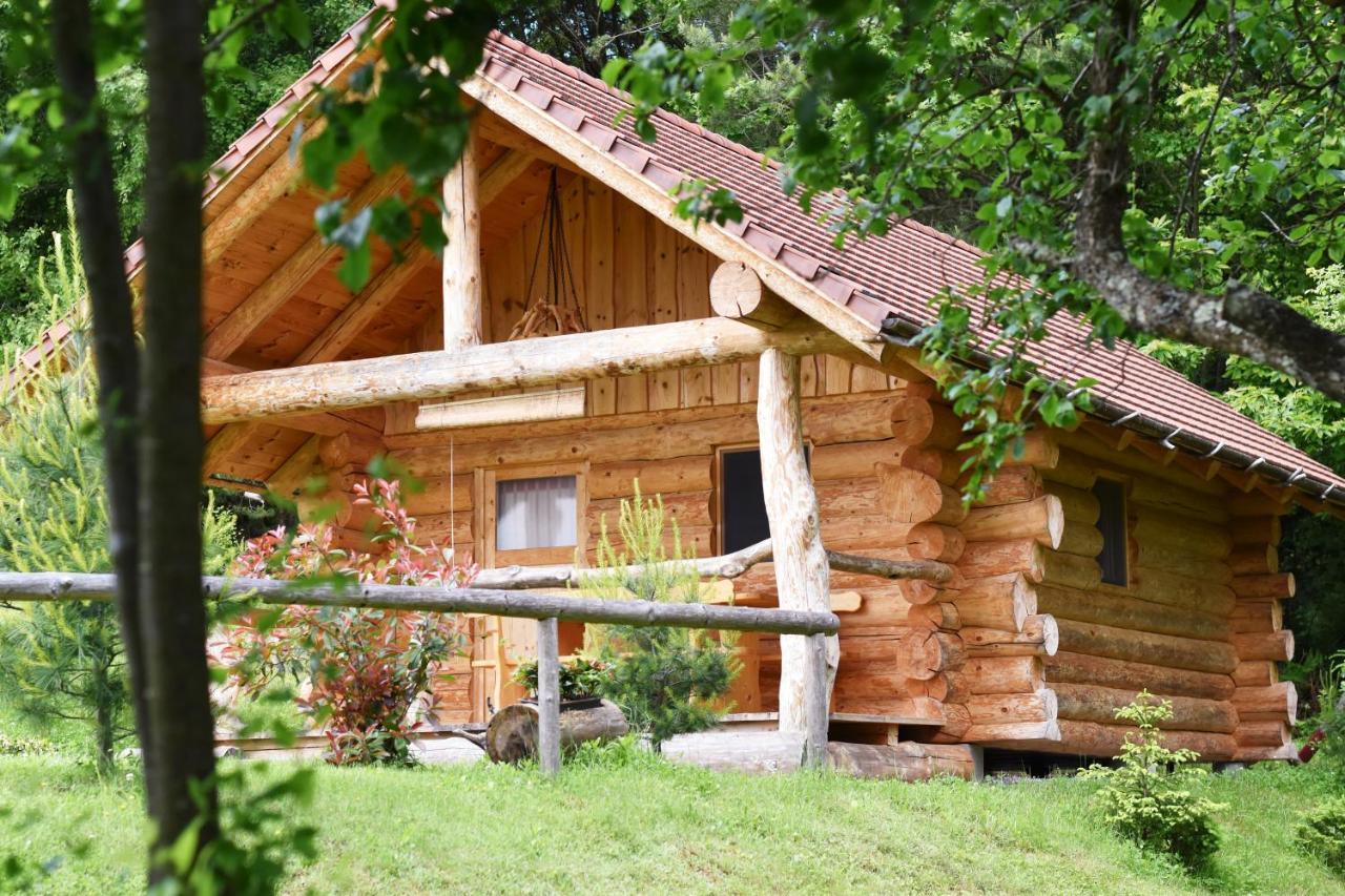 Hut At The Forest Male Brusnice Esterno foto
